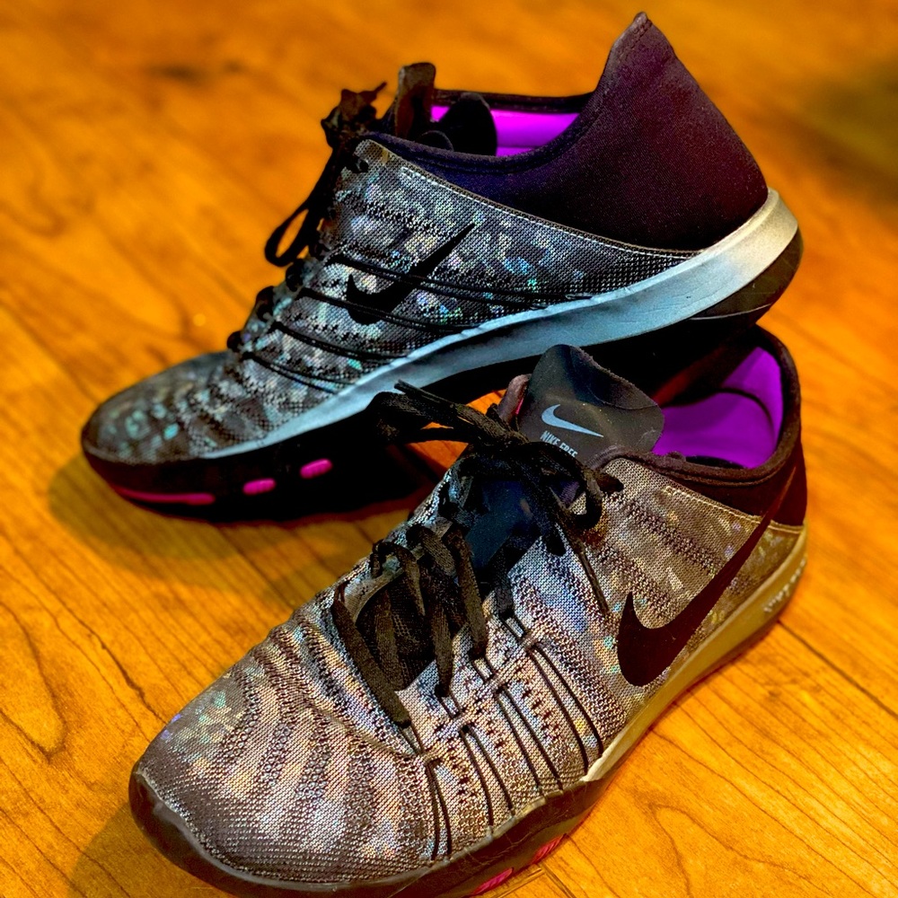 Nike Free Chrome & Black